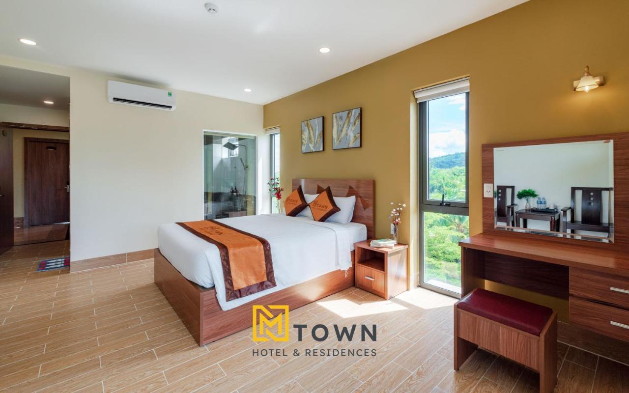 Mtown Hotel & Residences Phu Quoc - Long Beach Centre Экстерьер фото